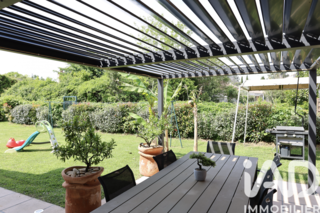  Maison � vendre 9 pi�ces 220 m�