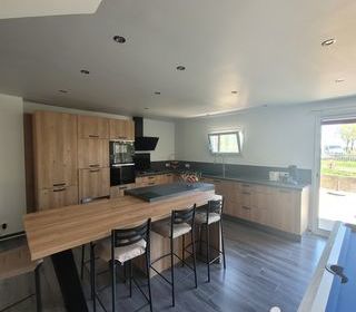  Maison � vendre 5 pi�ces 210 m�