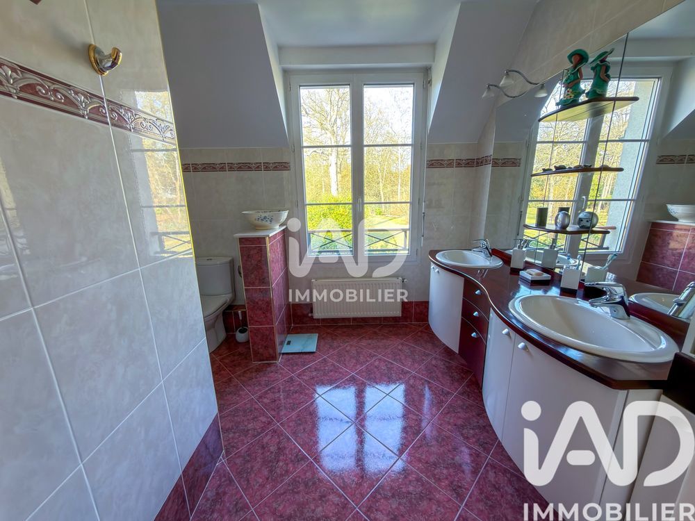 � vendre  Maison Lamorlaye (60260)