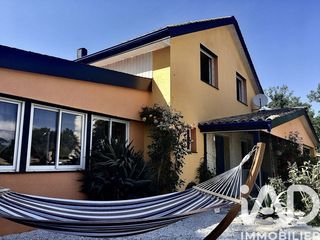  Maison � vendre 8 pi�ces 240 m�