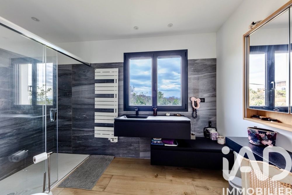 � vendre  Villa Forcalquier (04300)