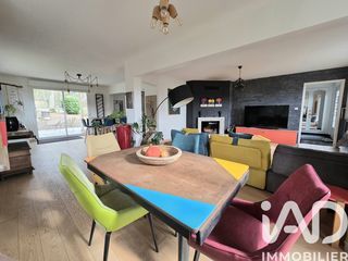  Maison � vendre 8 pi�ces 210 m�