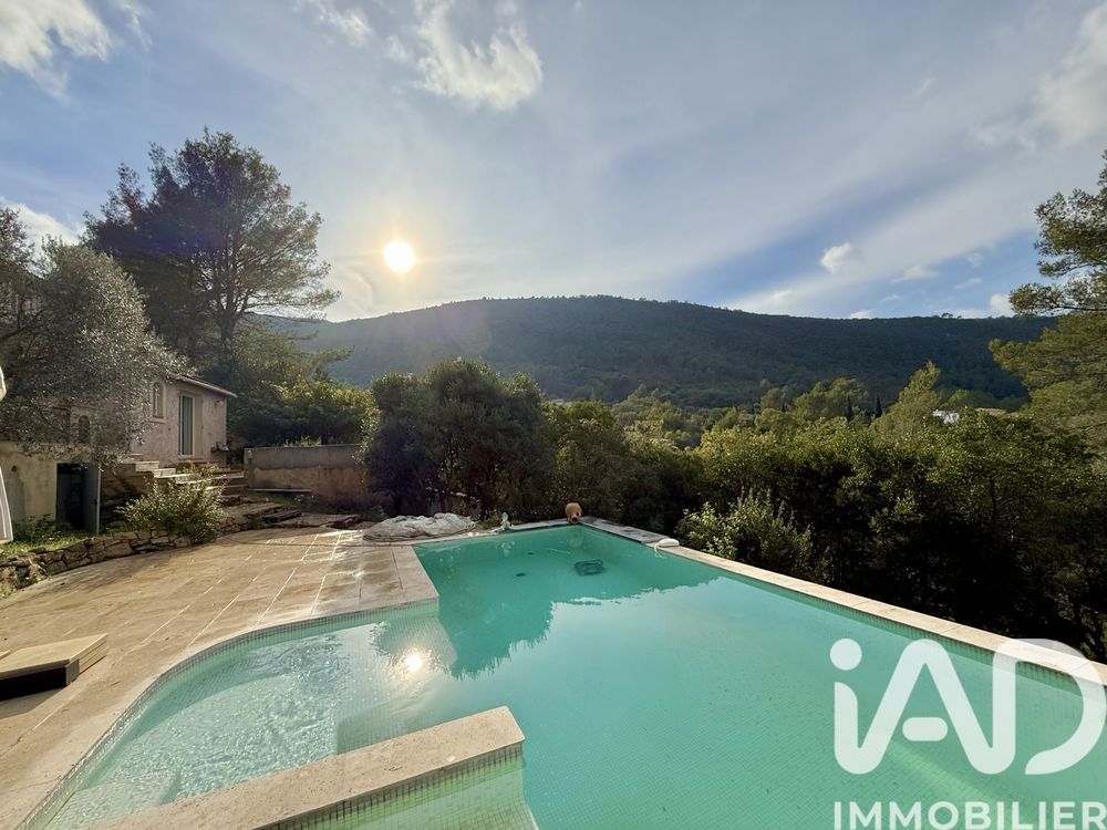 � vendre  Maison Solli�s-Toucas (83210)