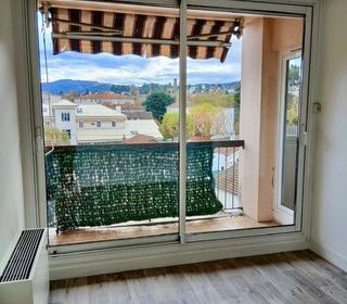  Appartement � vendre 3 pi�ces 73 m�