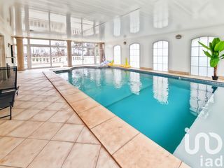  Maison � louer 9 pi�ces 230 m�