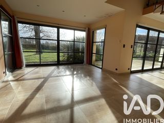  Villa � vendre 8 pi�ces 252 m�