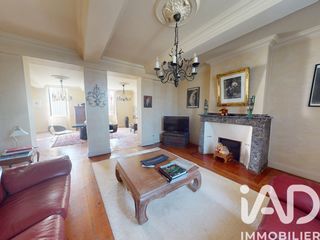  Maison � vendre 15 + pi�ces 401 m�