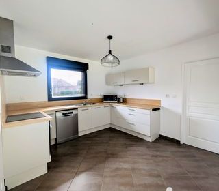  Maison � vendre 6 pi�ces 144 m�