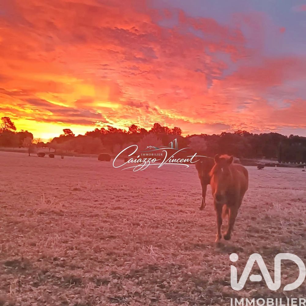 � vendre  Maison Tourtour (83690)