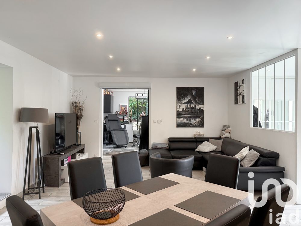 � vendre  Maison Saint-Genis-Laval (69230)