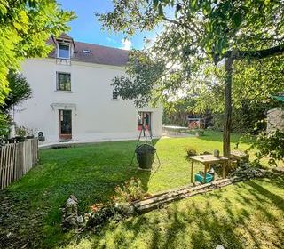  Maison � vendre 8 pi�ces 235 m�