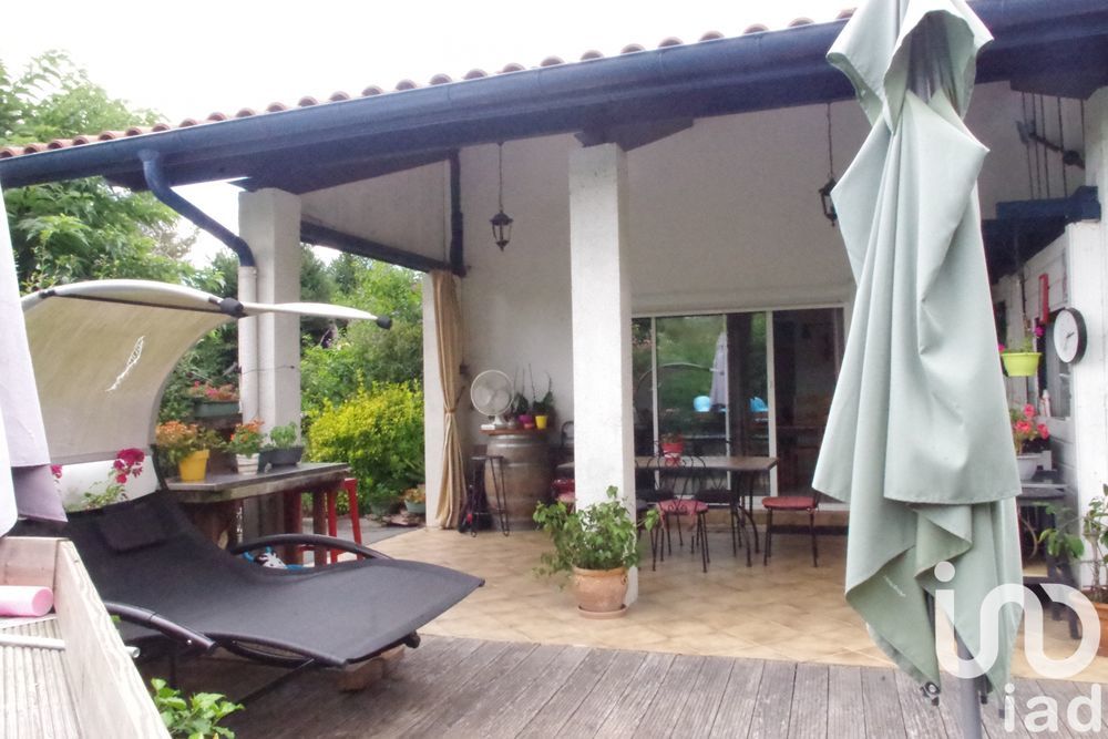� vendre  Maison Saint-Pierre-d'Irube (64990)