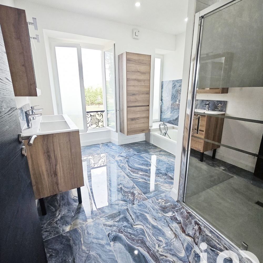 � vendre  Propri�t�/ch�teau Champs-sur-Yonne (89290)