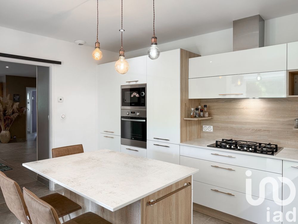 � vendre  Maison Saint-Genis-Laval (69230)