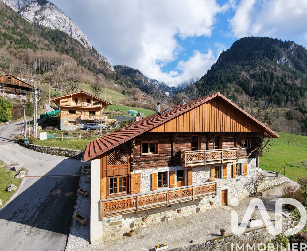 � vendre  Maison Bonneville (74130)