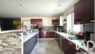  Maison � vendre 9 pi�ces 230 m�