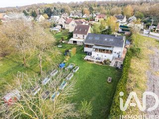  Maison � vendre 8 pi�ces 228 m�