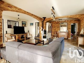  Maison � vendre 8 pi�ces 195 m�