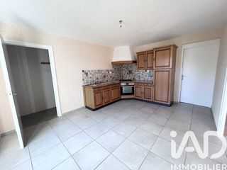  Appartement � louer 4 pi�ces 80 m�