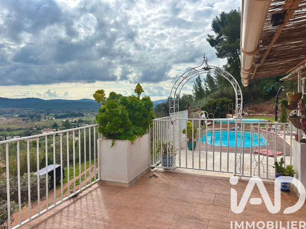 � vendre  Maison Cuers (83390)