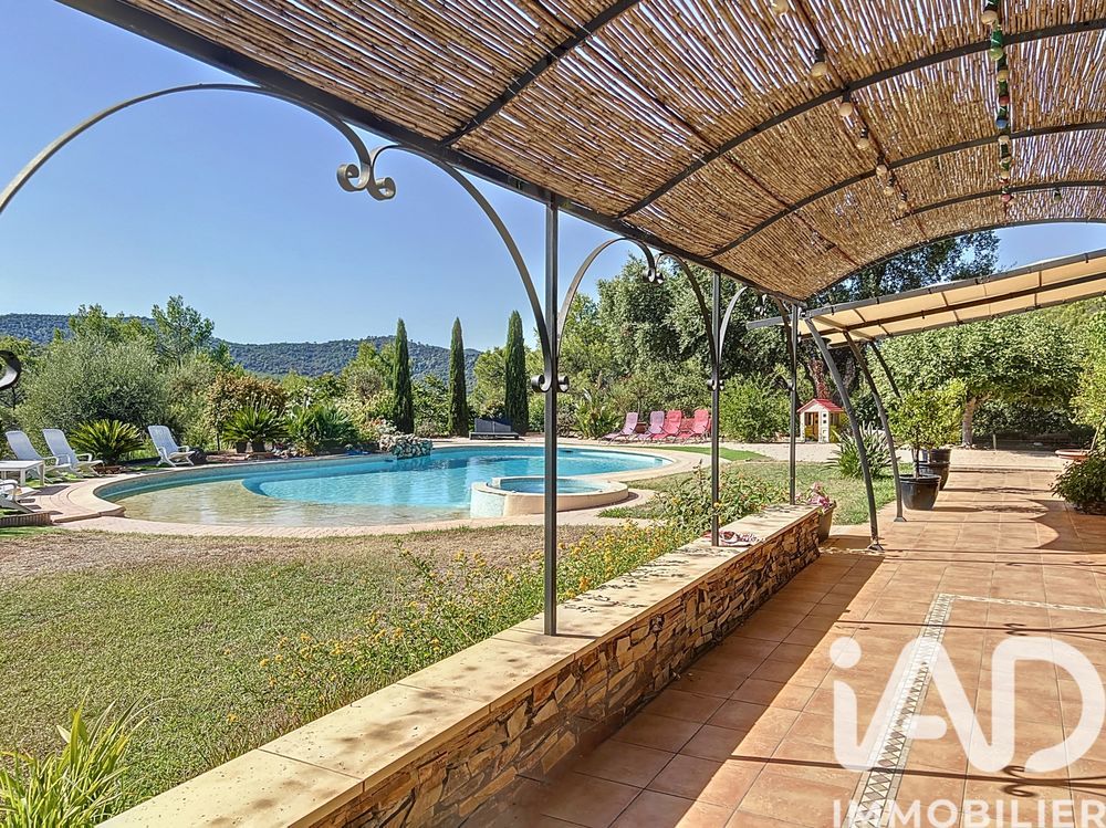 � vendre  Maison Pierrefeu-du-Var (83390)