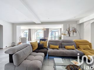  Maison � vendre 9 pi�ces 388 m�