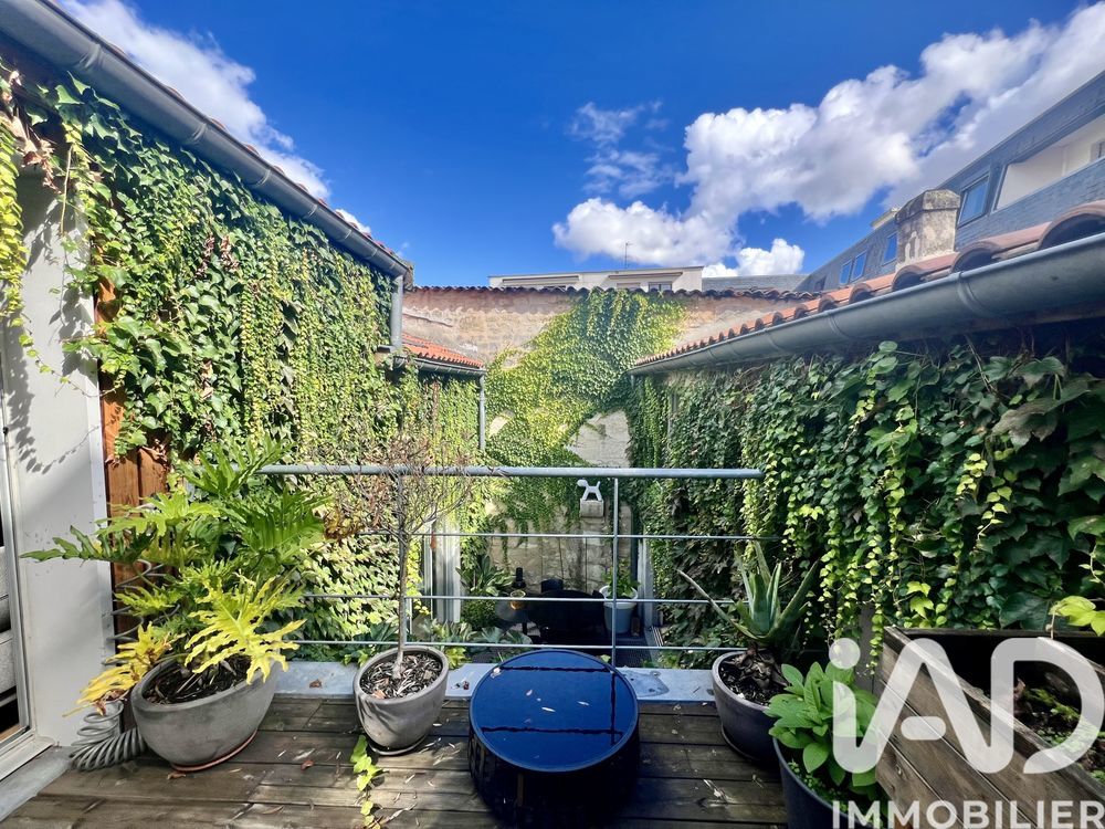 � vendre  Loft Bordeaux (33300)