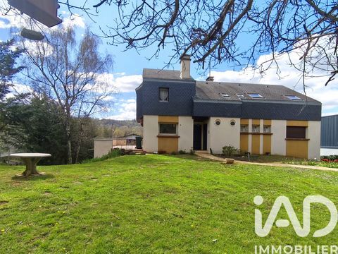   Vente Maison traditionnelle 8 pi�ces Maison - 8 pi�ce(s) - 210 m�