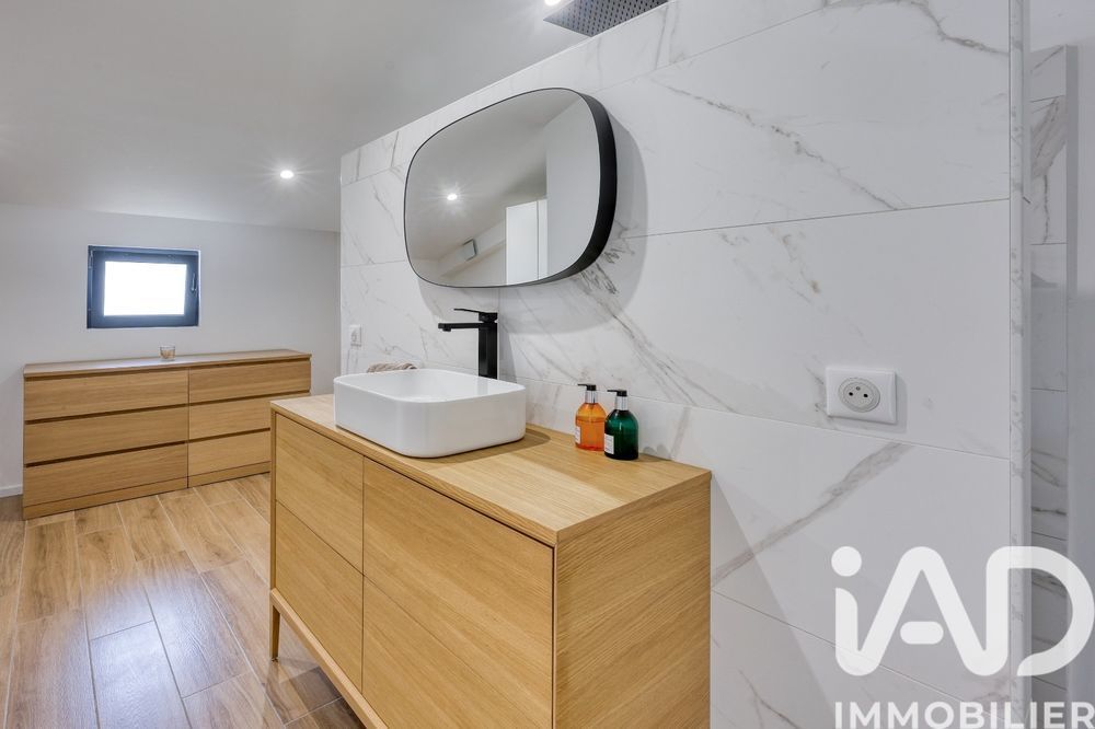 � vendre  Appartement Sanary-sur-Mer (83110)