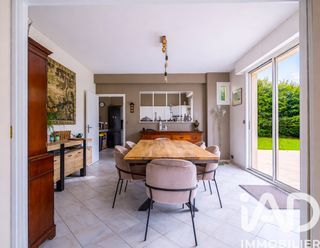  Maison � vendre 9 pi�ces 229 m�