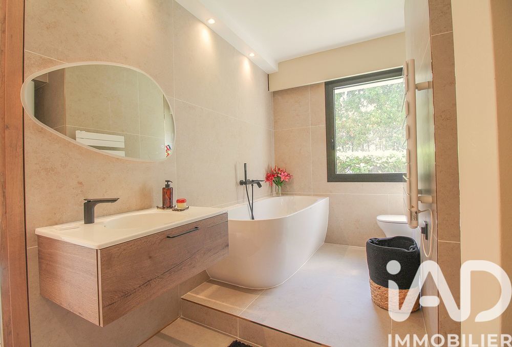 � vendre  Appartement Antibes (06600)