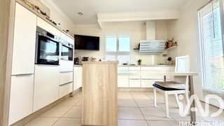  Maison � vendre 8 pi�ces 199 m�