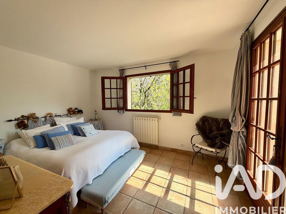 � vendre  Maison Aubagne (13400)