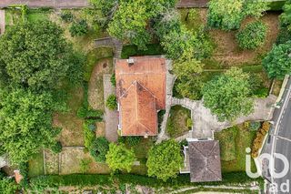  Maison � vendre 8 pi�ces 223 m�