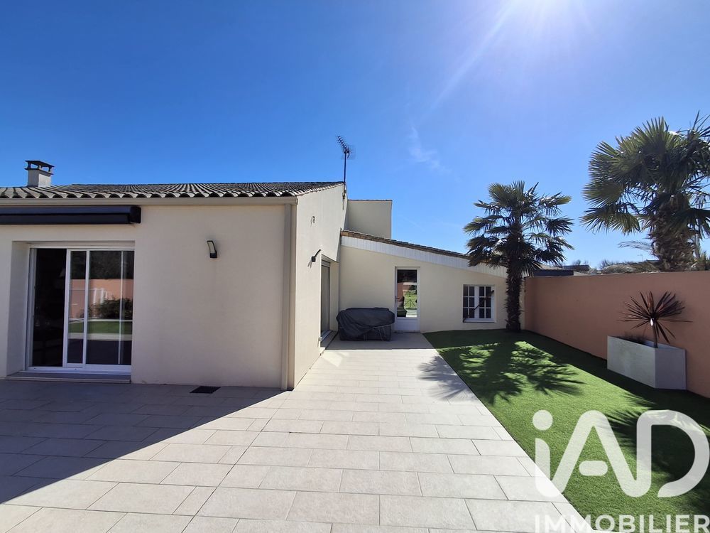 � vendre  Maison Yves (17340)