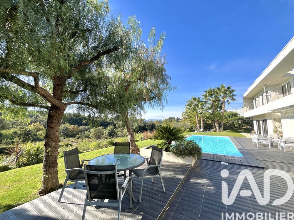 � vendre  Villa Fr�jus (83600)