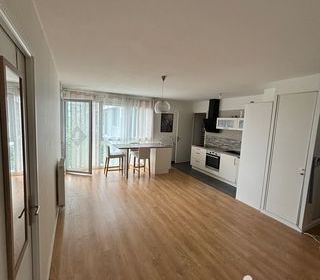  Appartement � vendre 4 pi�ces 81 m�