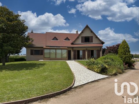   Vente Maison/villa 7 pi�ces Maison - 7 pi�ce(s) - 252 m�