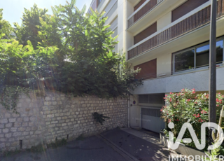  Parking / Garage � vendre 12 m�