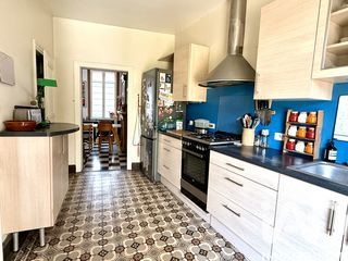  Maison � vendre 9 pi�ces 229 m�