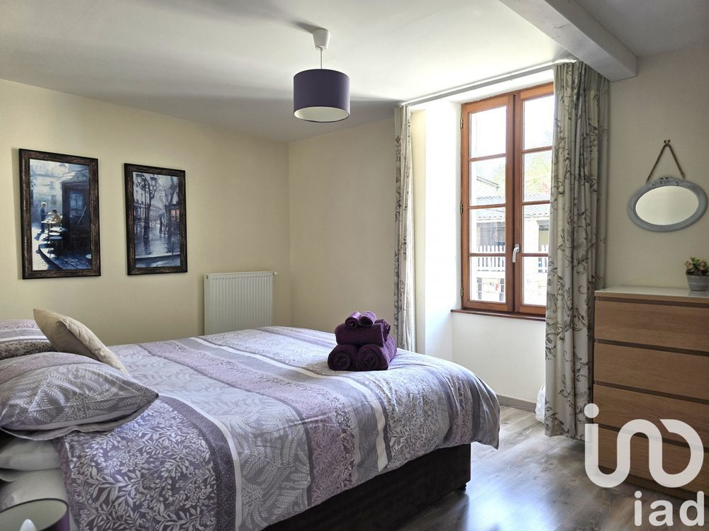 � vendre  Maison Bourg-Charente (16200)