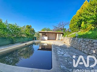  Maison � vendre 8 pi�ces 243 m�