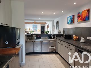  Maison � vendre 11 pi�ces 260 m�