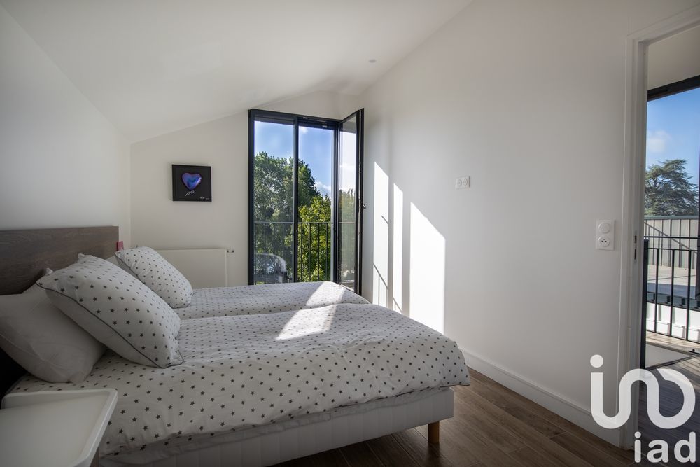 � vendre  Villa M�zy-sur-Seine (78250)