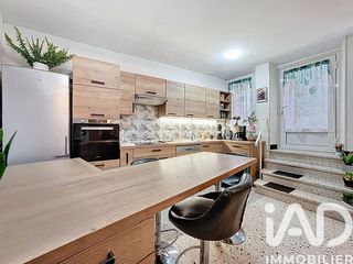  Maison � vendre 8 pi�ces 150 m�