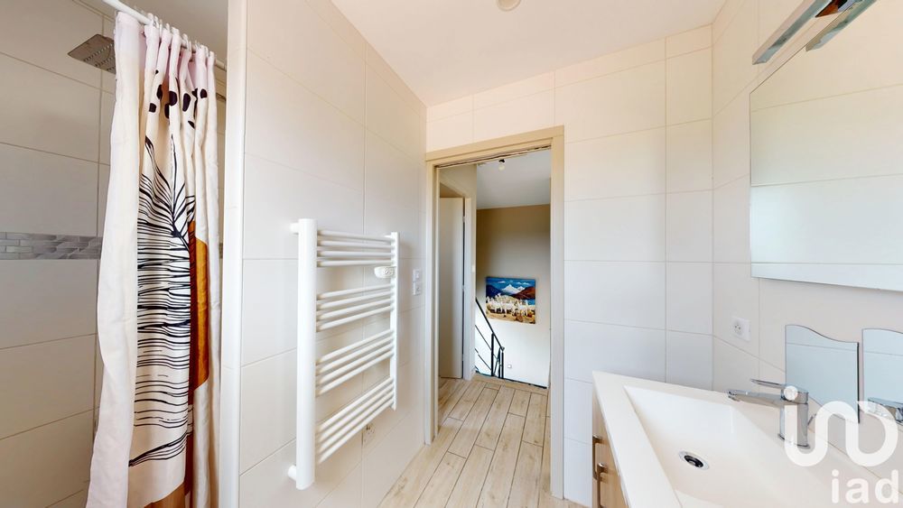 � vendre  Villa L'Isle-Jourdain (32600)