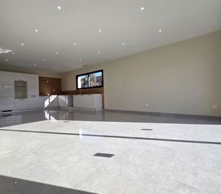  Maison � vendre 4 pi�ces 105 m�