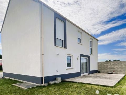   Vente Pavillon 7 pi�ces Maison - 7 pi�ce(s) - 140 m�