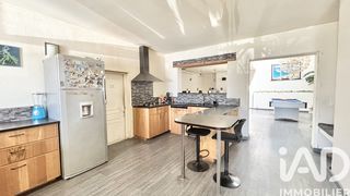  Maison � vendre 7 pi�ces 234 m�