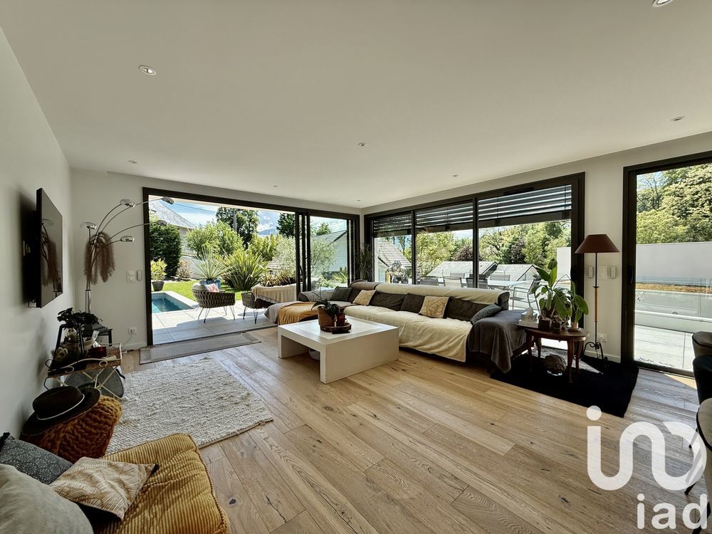 � vendre  Villa Saint-Alban-Leysse (73230)